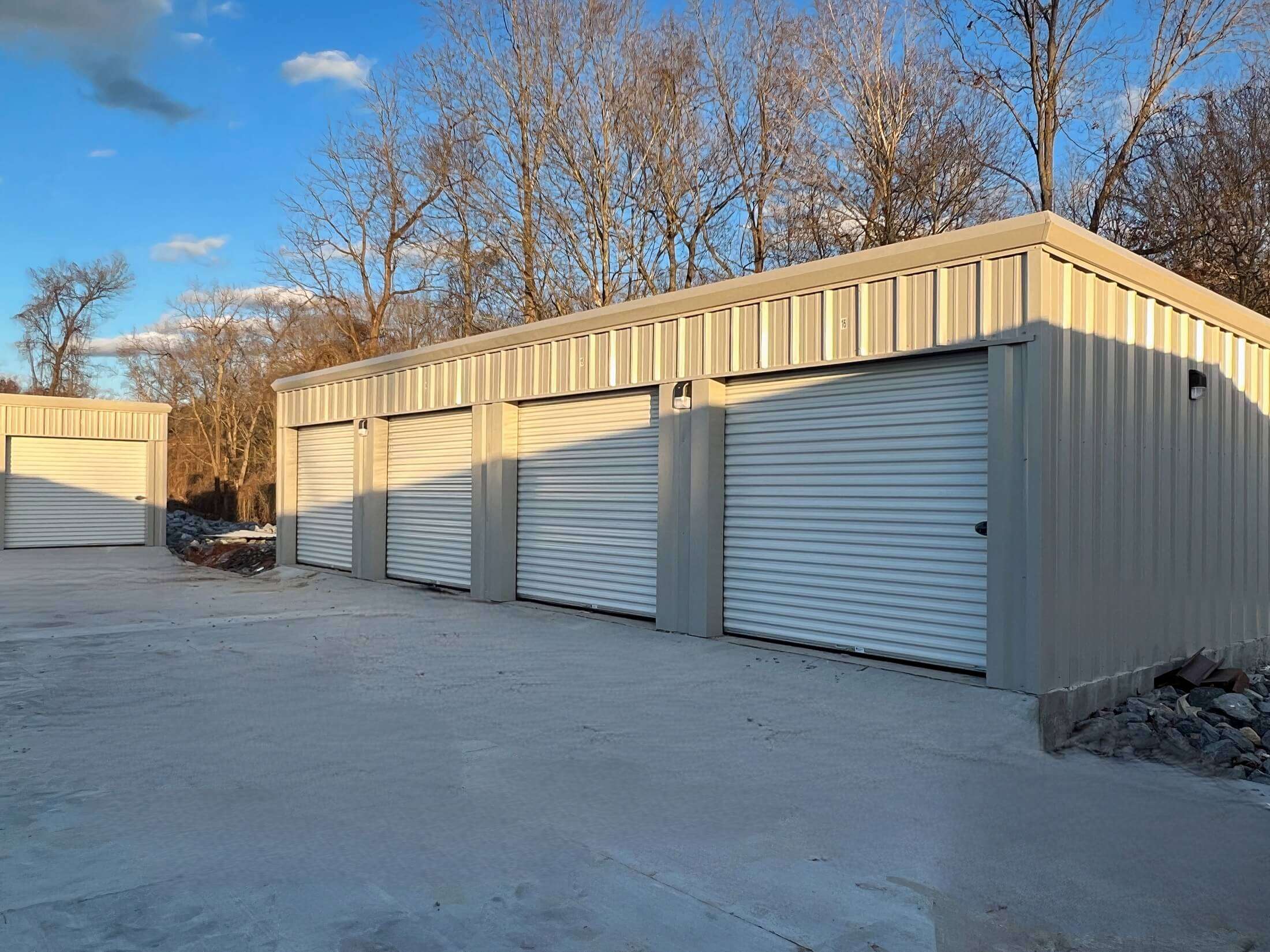 drive-up storage unit building