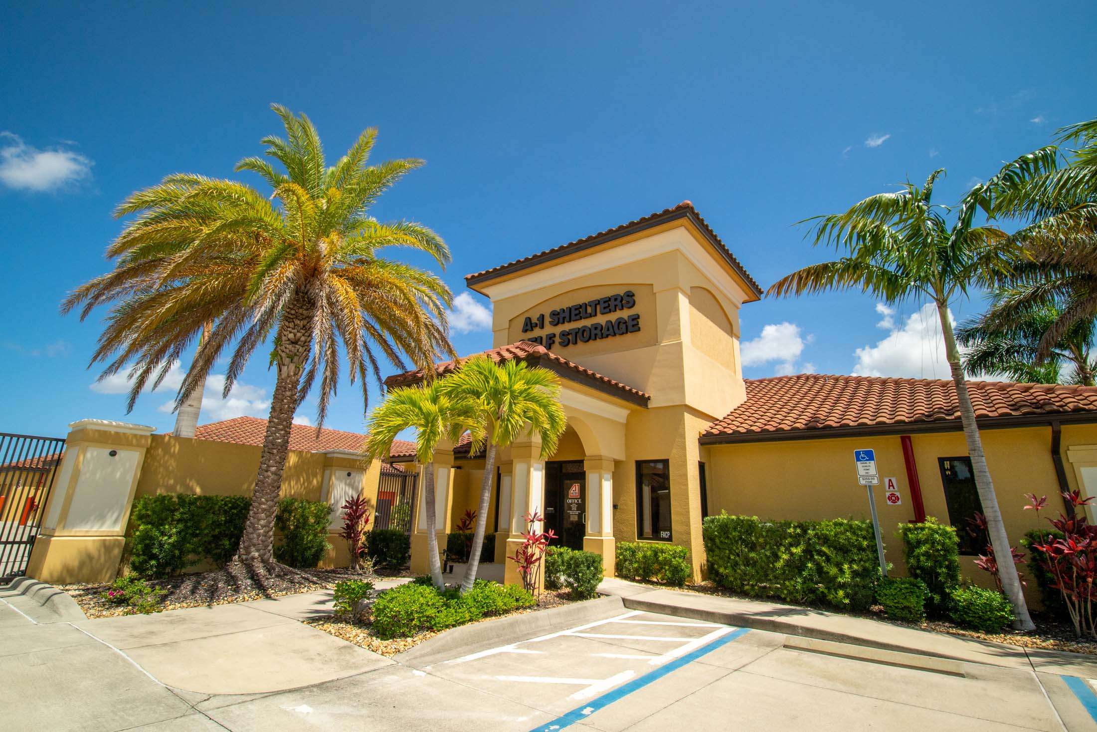 A 1 Shelters Self Storage