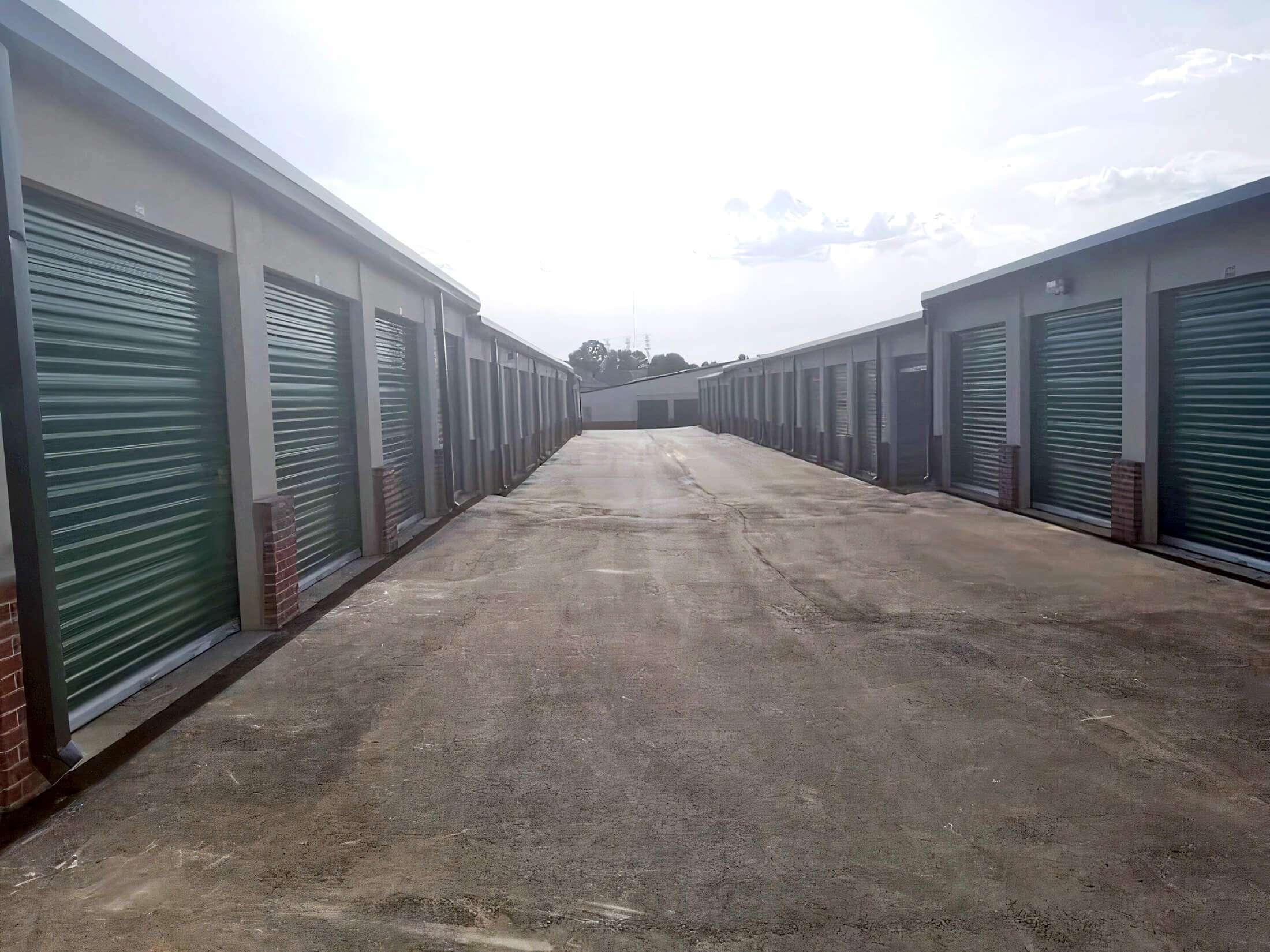 Drive-Up Storage Units in Cordova, TN | Easy Access Storage
