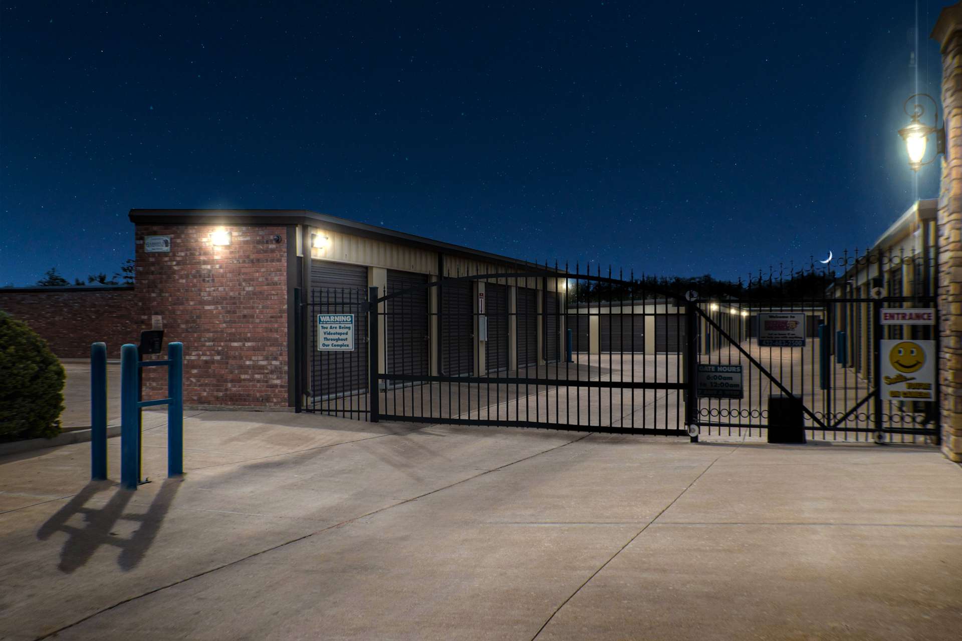 Wadley-Gate-Night-NO-TEXT
