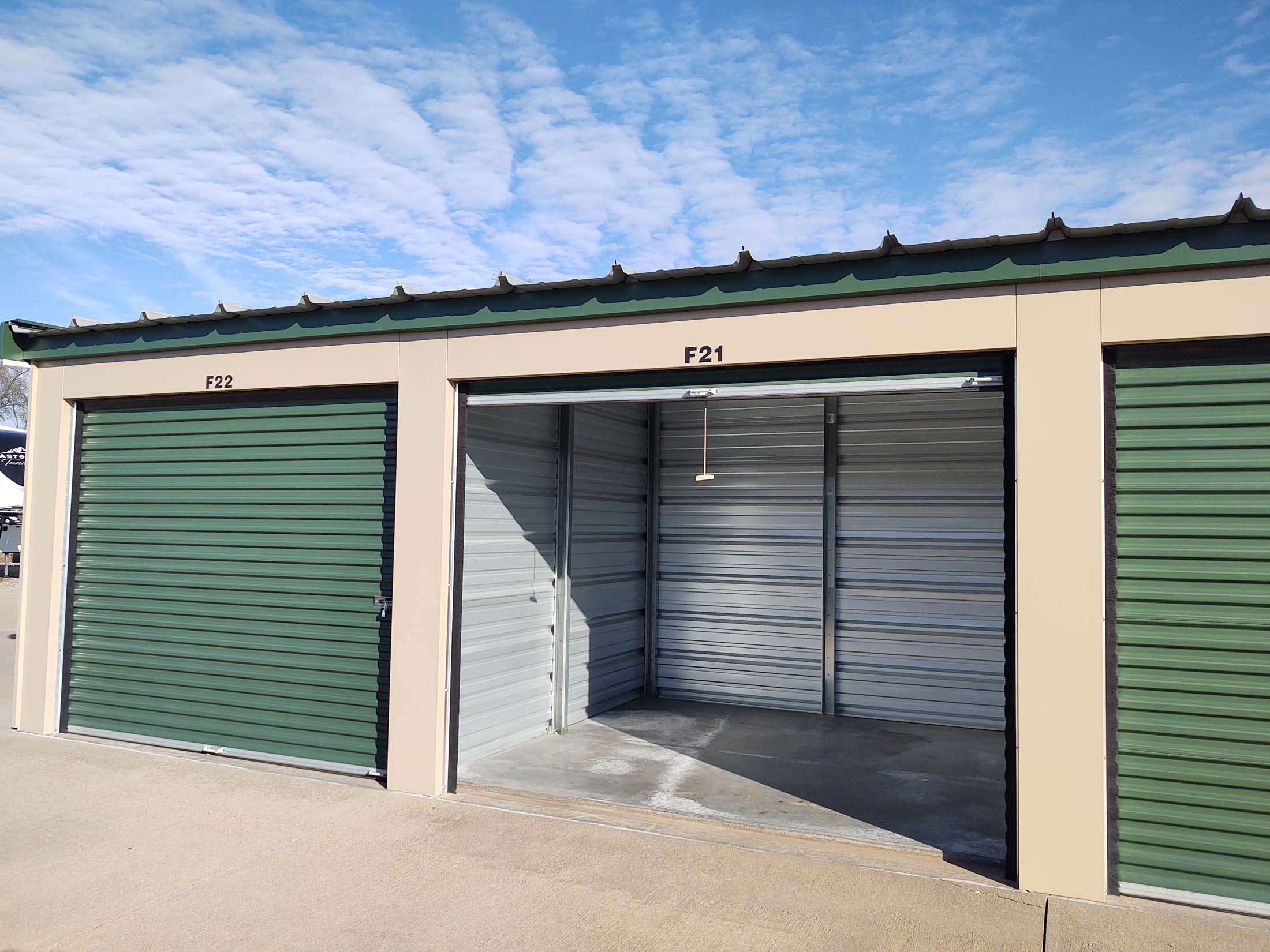 Opened pull up storage unit
