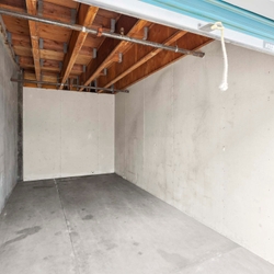 Open self storage unit
