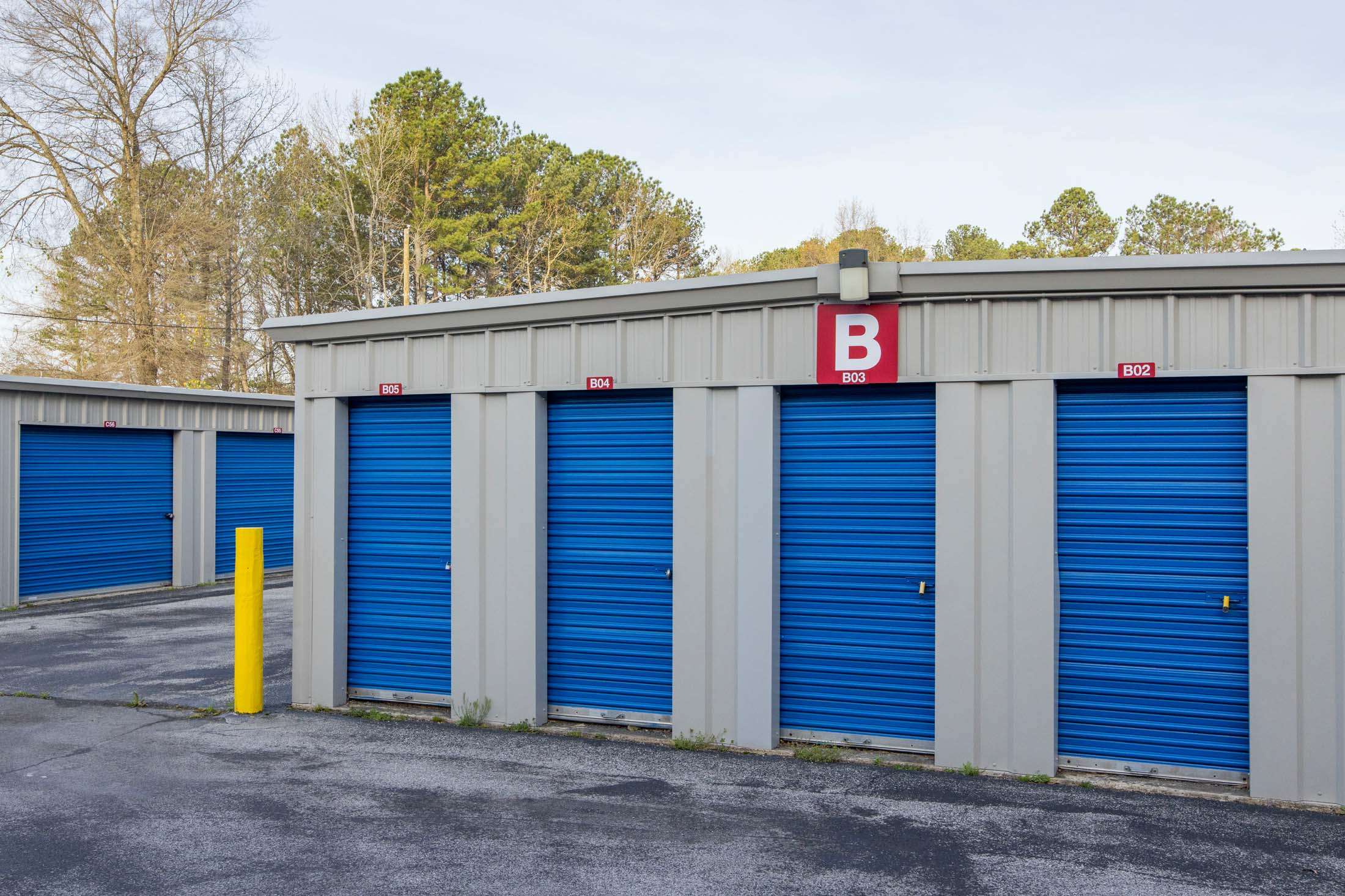 5-foot wide self storage units