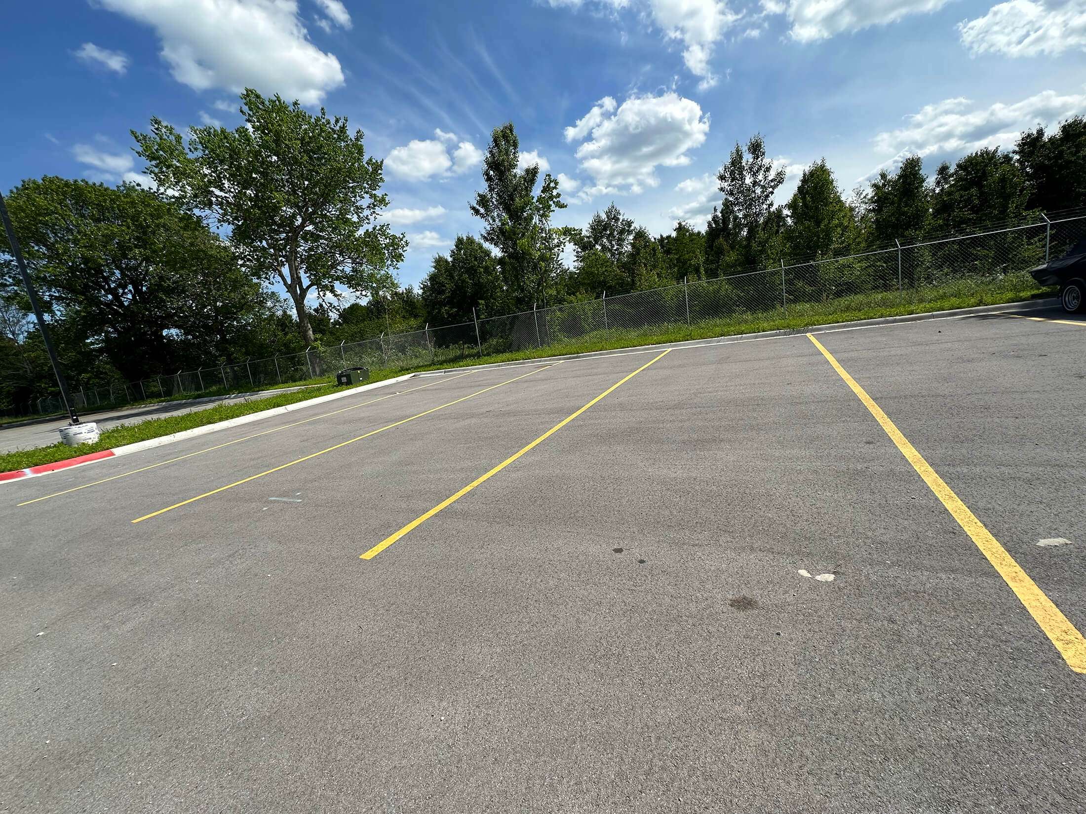 large parking spaces for boat and rv storage