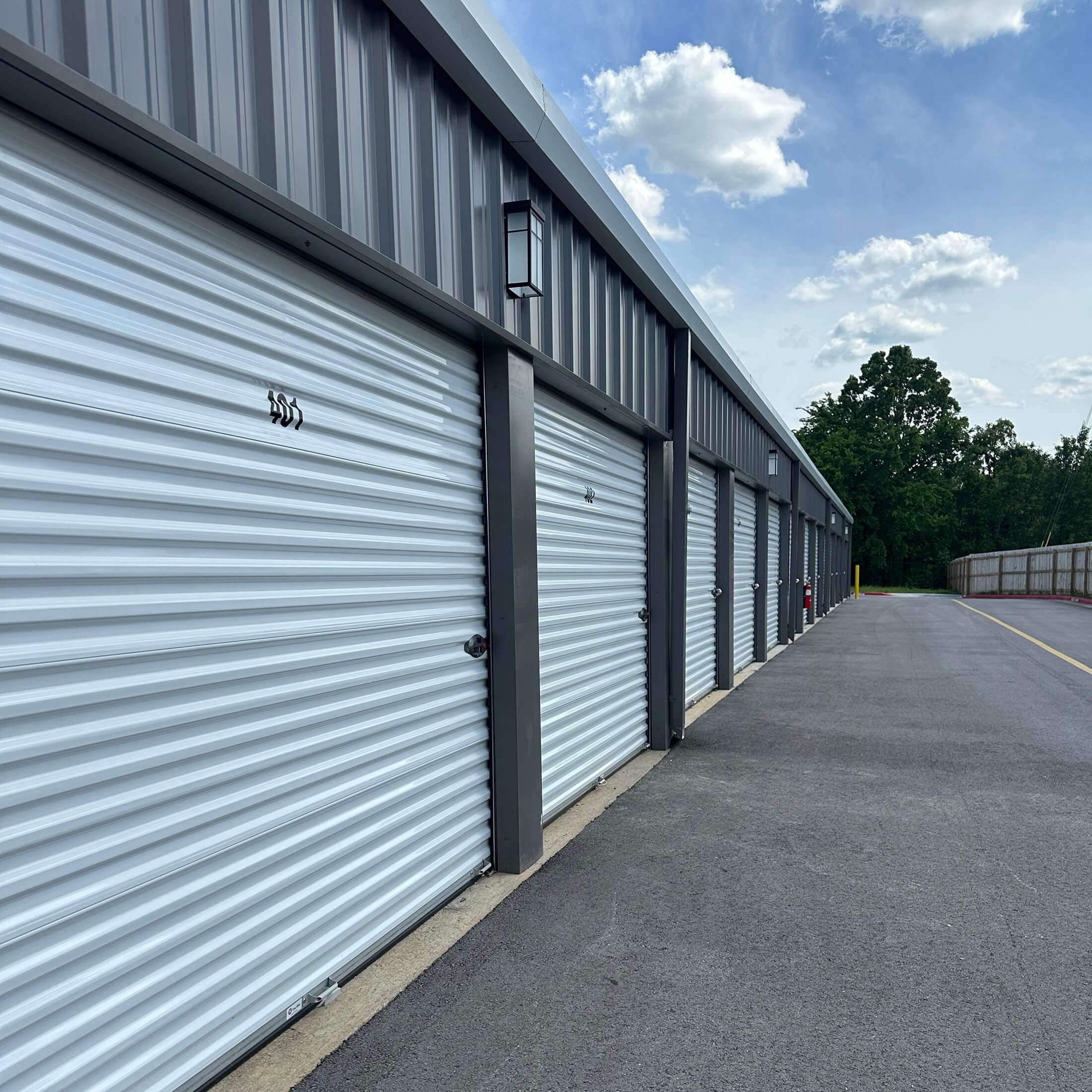 Fixed Storage Unit Secure Storage Units in Springdale, AR