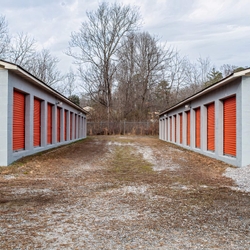 drive-up storage unit aisle
