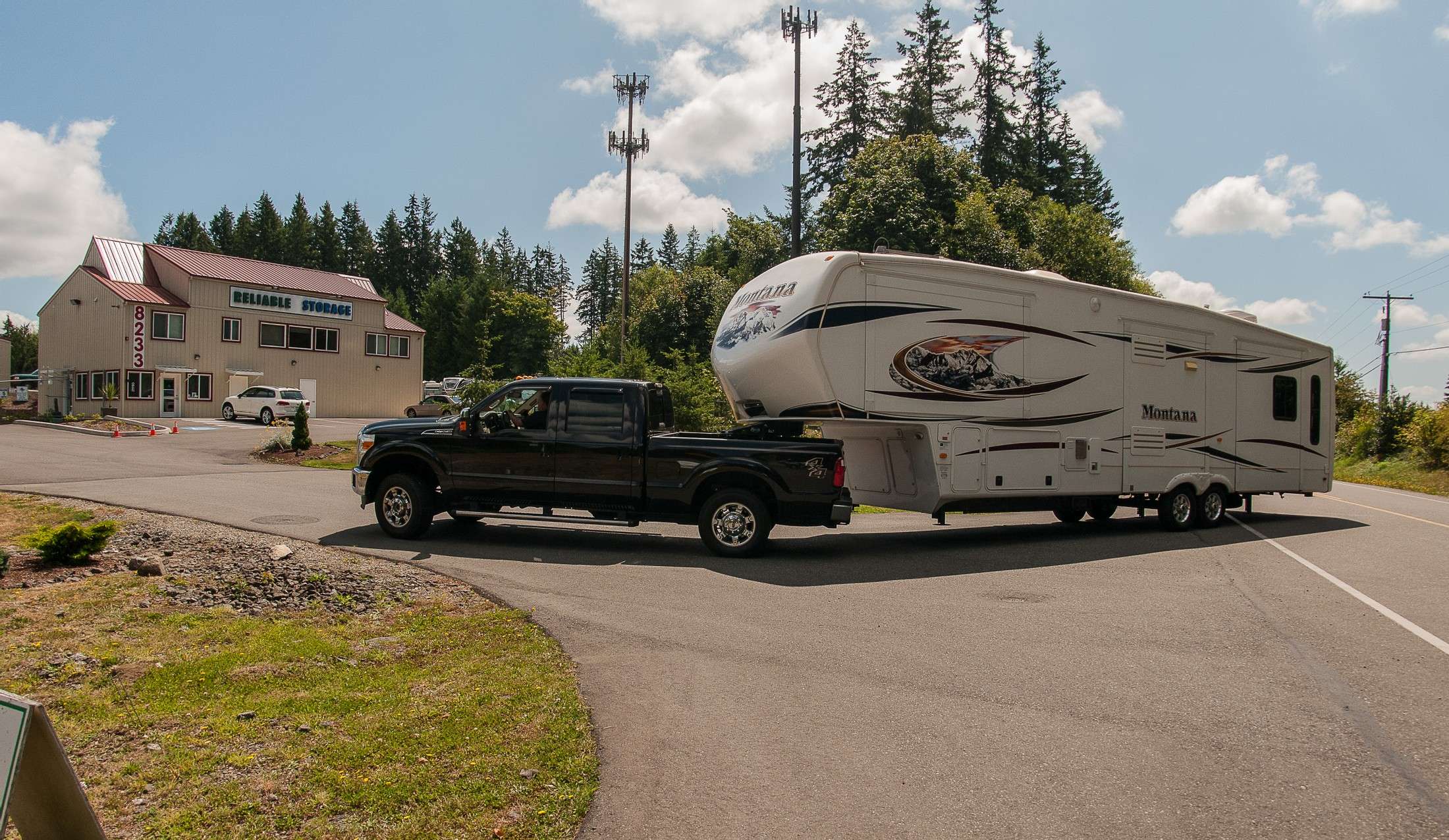 $75 Auto & PickupTrucks, $125+ RV's & Boats, $150 Storage Containers -  parking & storage - parking storage rent 