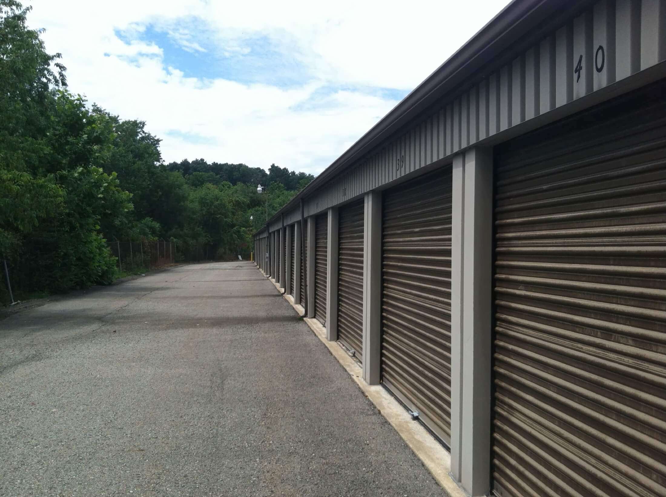 Drive up self storage units