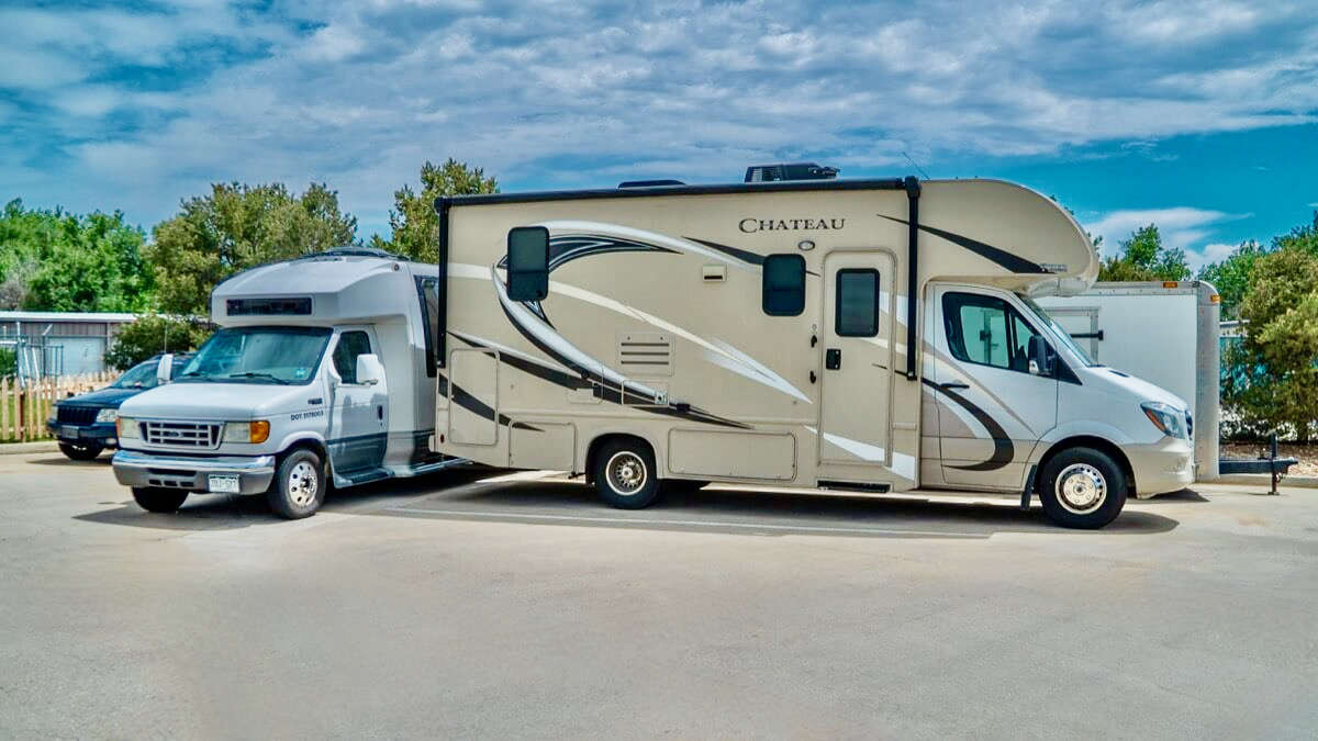 RV and Camper Parking and Storage - Storage Units of Longmont