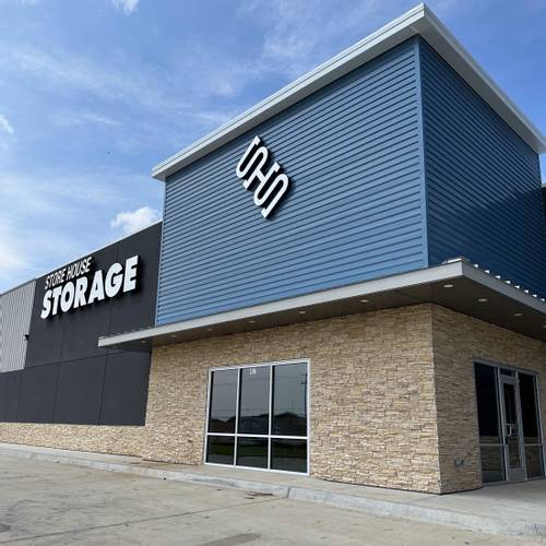 Towne Storage Provides Clean Storage Units